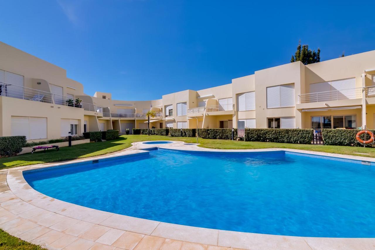 Al - Apartamento Falesia Flat Виламура Екстериор снимка