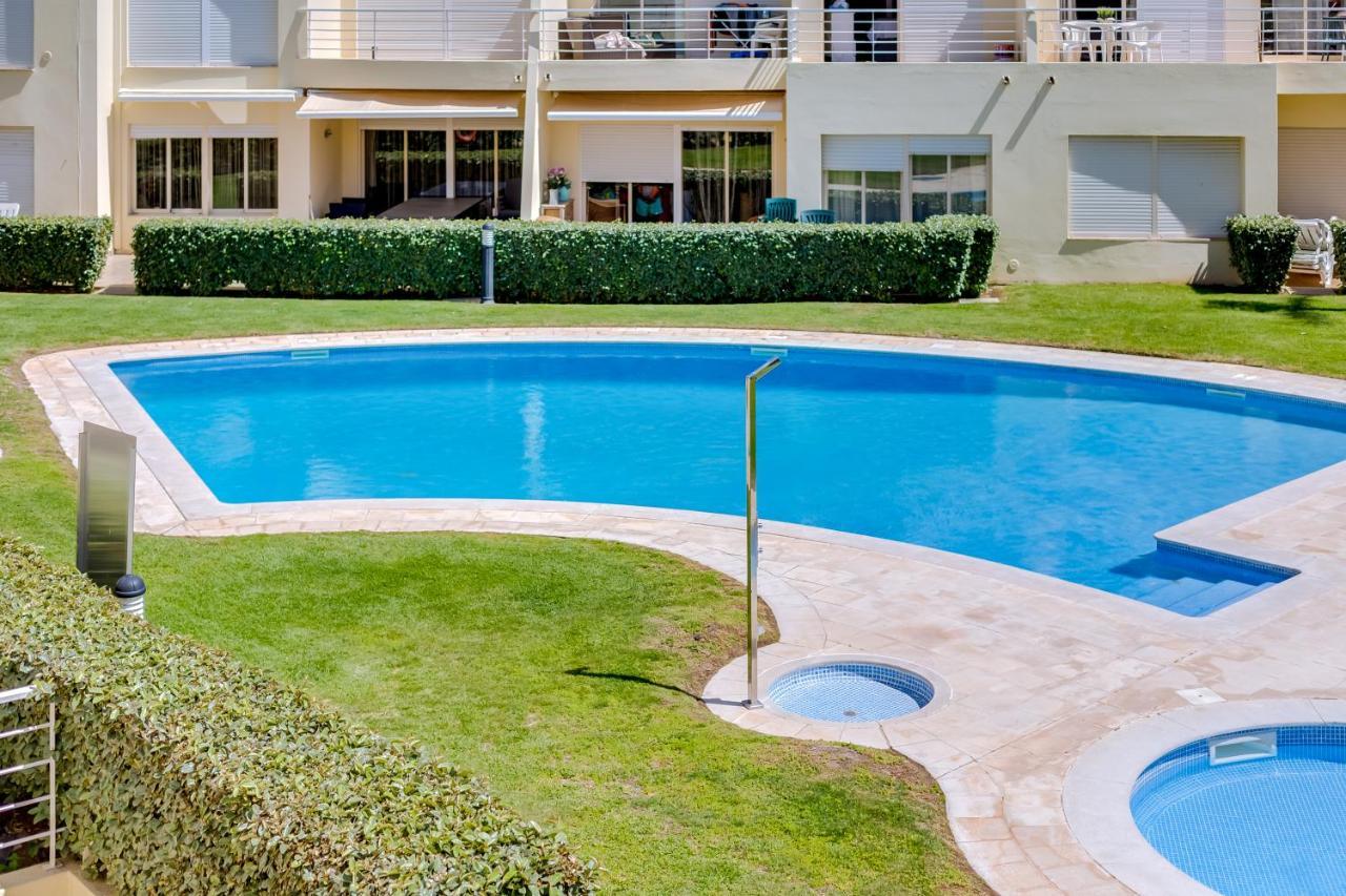 Al - Apartamento Falesia Flat Виламура Екстериор снимка